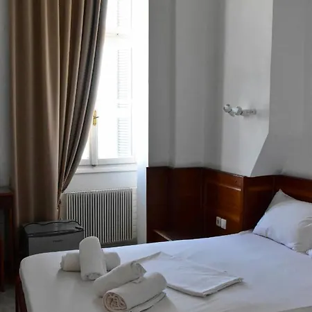 Hotel Leonidas