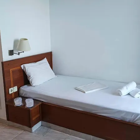 Leonidas 2* Γύθειο